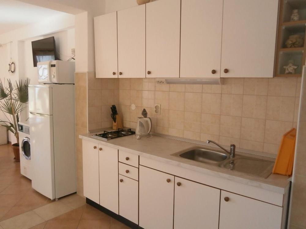 Apartments With A Parking Space Igrane, Makarska - 13535 Exterior photo