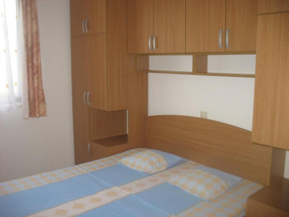 Apartments With A Parking Space Igrane, Makarska - 13535 Exterior photo